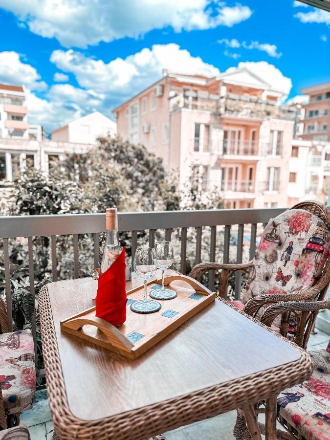 Villa Blue Calm Будва Екстериор снимка